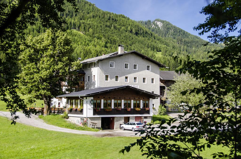 Отель Landgasthof Kreithof Tristach Экстерьер фото
